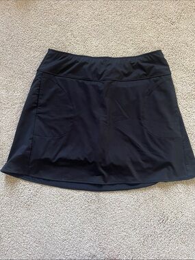 Women’s Black Athletic Skort with Pockets